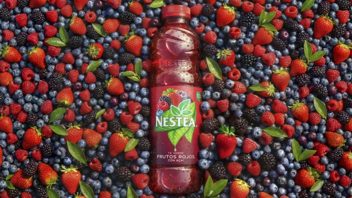 Nestea Frutos Rojos con frutas naturales